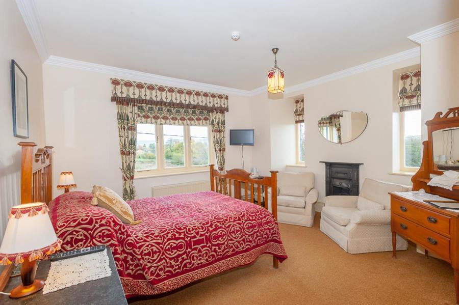 לינה וארוחת בוקר Llanwrtyd Wells Ardwyn House חדר תמונה